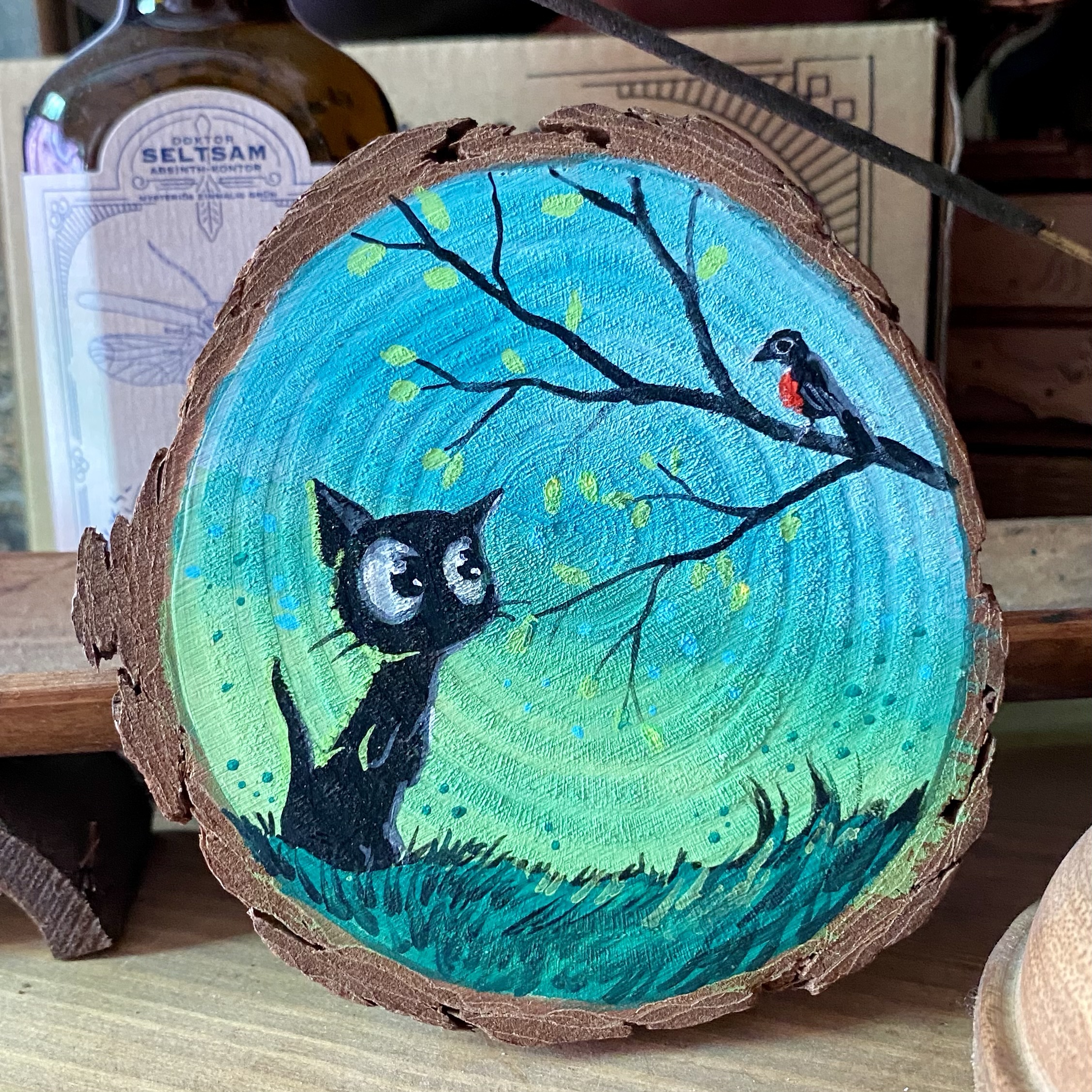Holzscheibe handbemalt „Rotkehlchen im Baum”